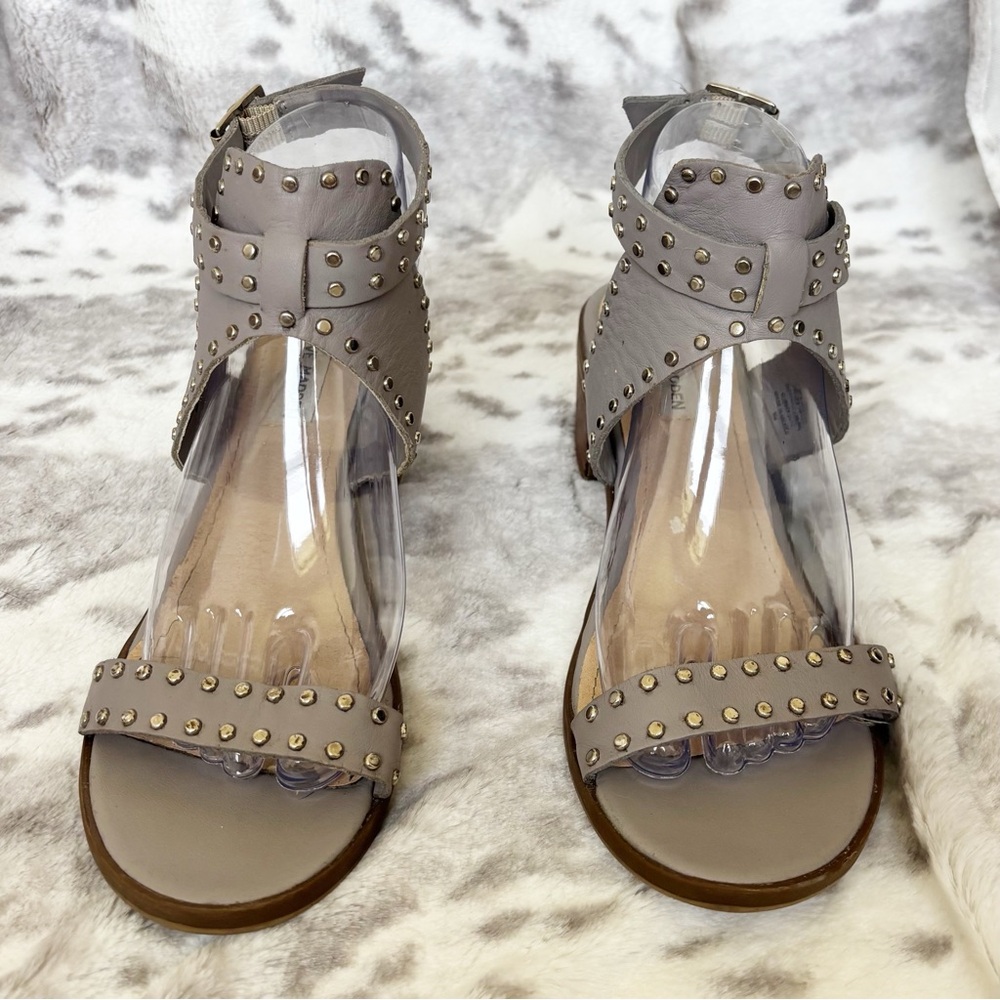 Steve Madden Gila Gray Studded Block Heel Sandals | Size 8.5 - Picture 7 of 14